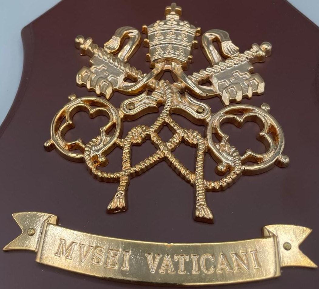 Crest decorativo ispirato ai Musei Vaticani