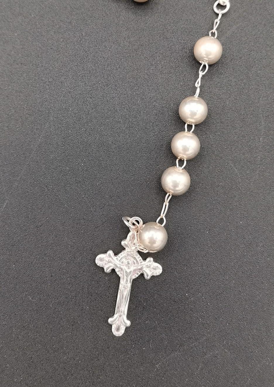 Rosario con Perle Bianche e Catena in Argento 925