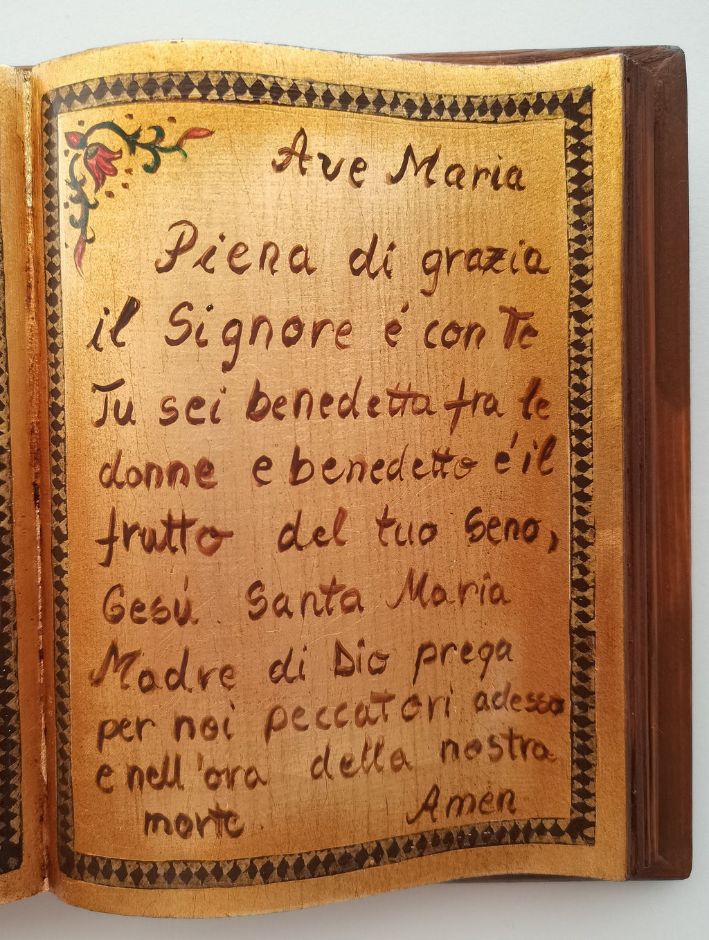 Icona a Forma di Libro Sacra Famiglia con Ave Maria 20x30 cm