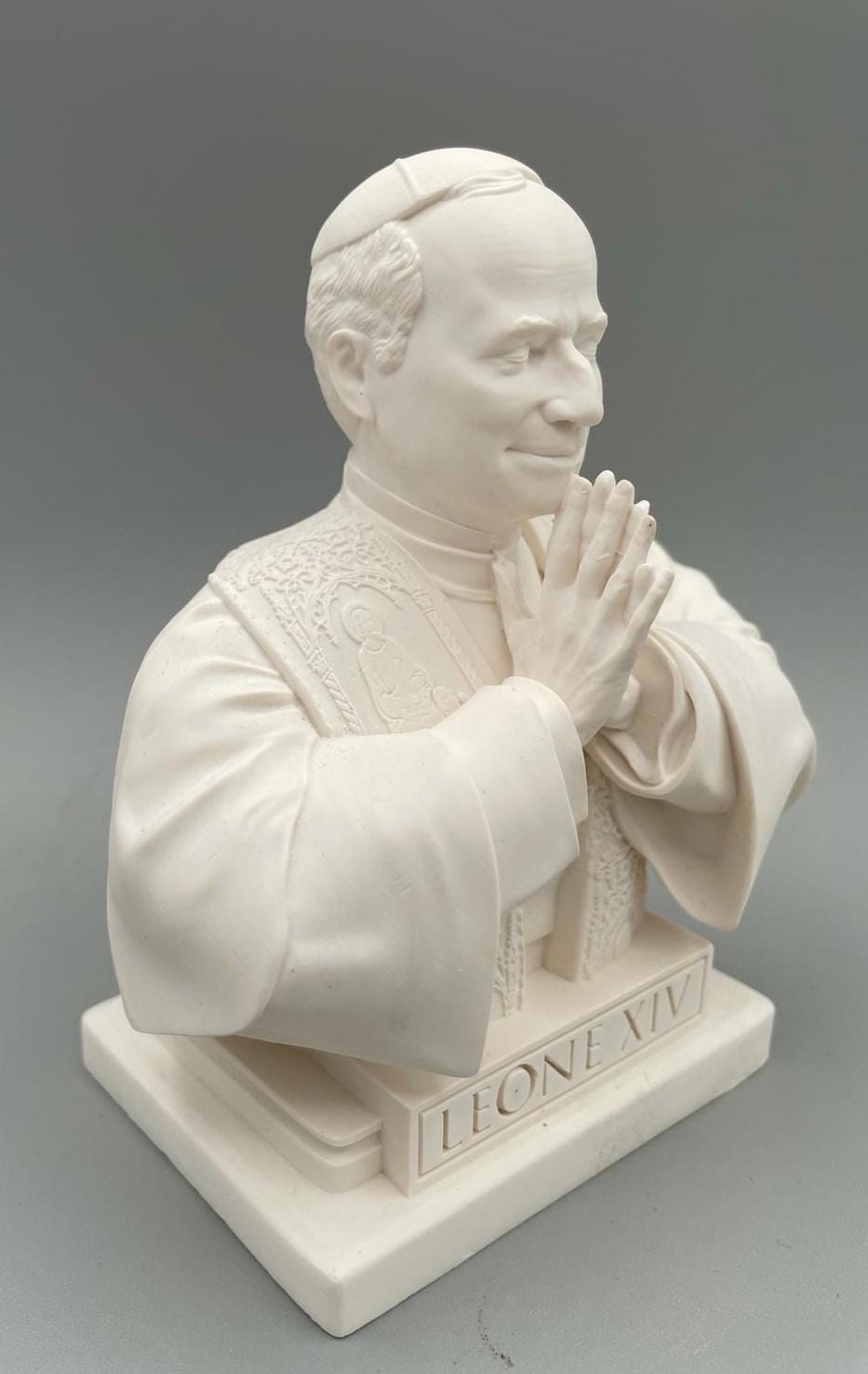 Busto di Leone XIV in polvere di gesso – 14 cm