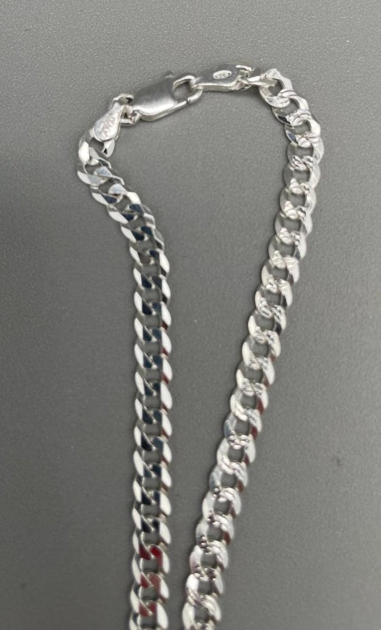 Catenina in argento 925 con replica della croce pettorale di Papa Leone XIV