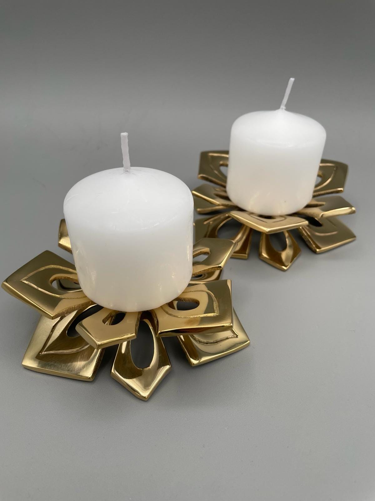 Vintage Gold Flower Candle Holder Set