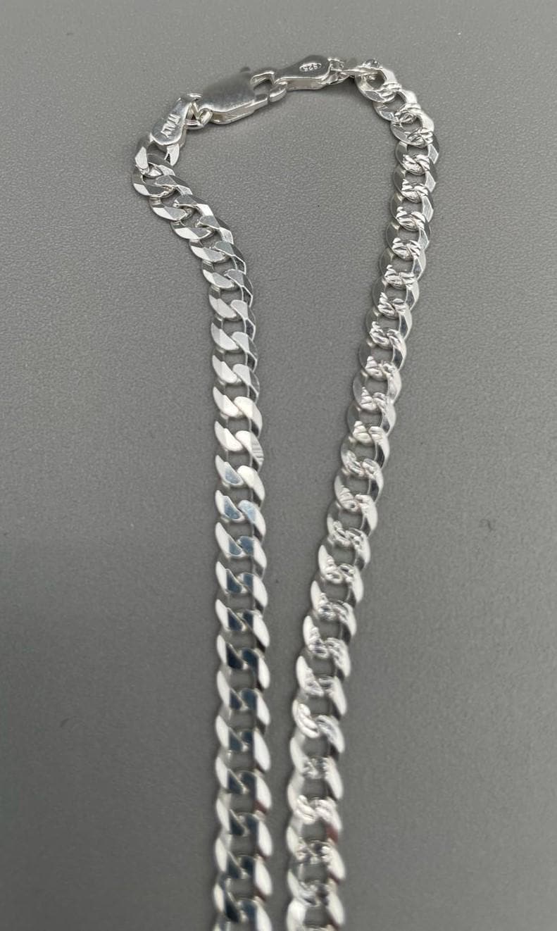 Catenina in argento 925 con replica della croce pettorale di Papa Leone XIV