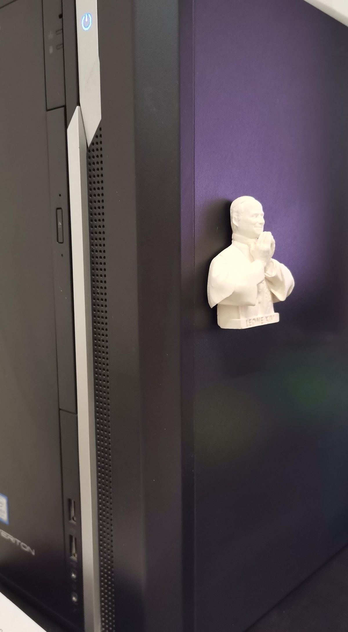 Busto Papa Leone XIV – Calamita Religiosa da Frigorifero