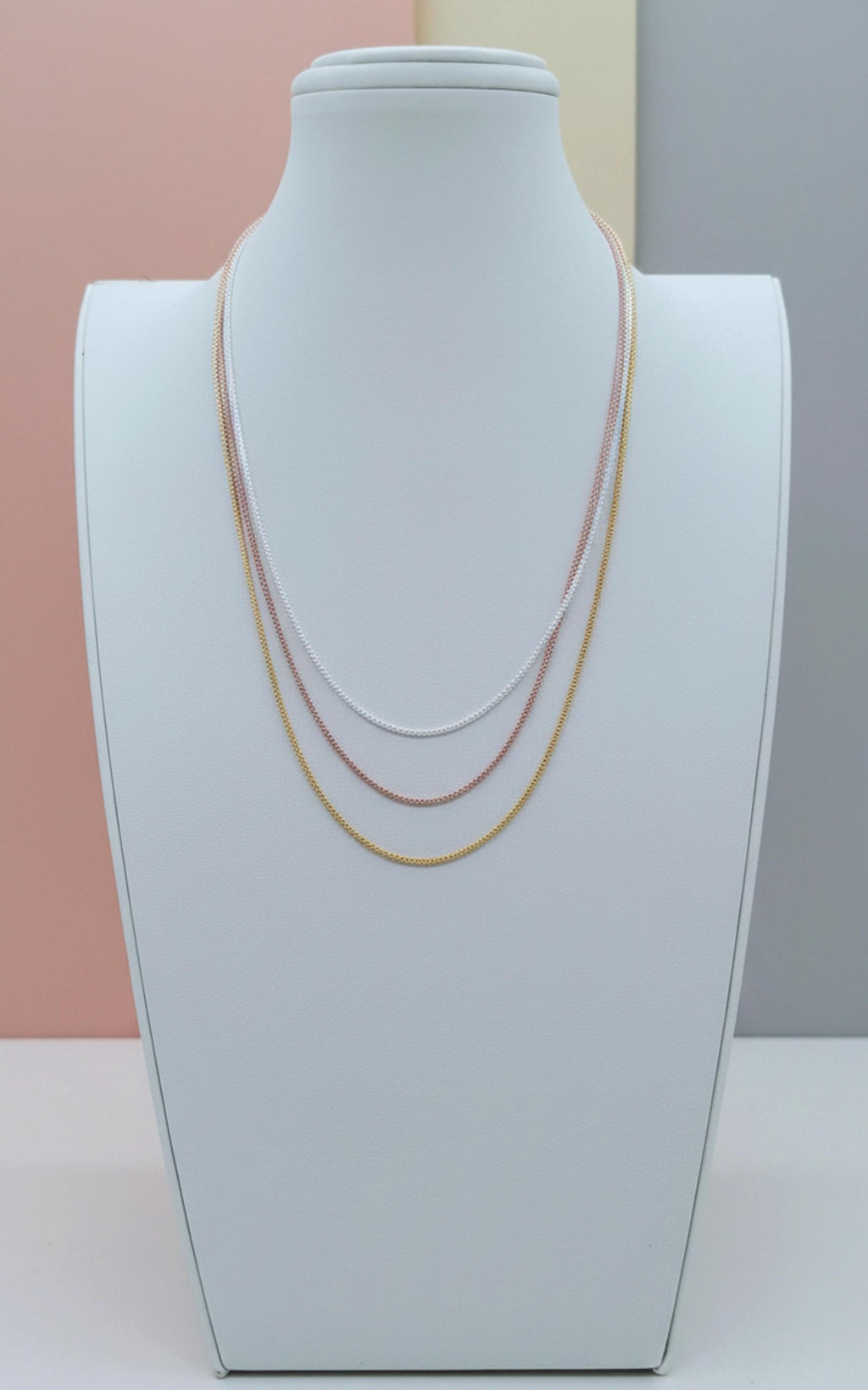 Catenina a tre colori: argento, dorato e oro rosso – 45 cm