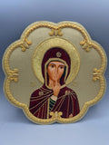 Icona Madonna del Silenzio ricamata a mano con filo oro – 22 x 22 cm