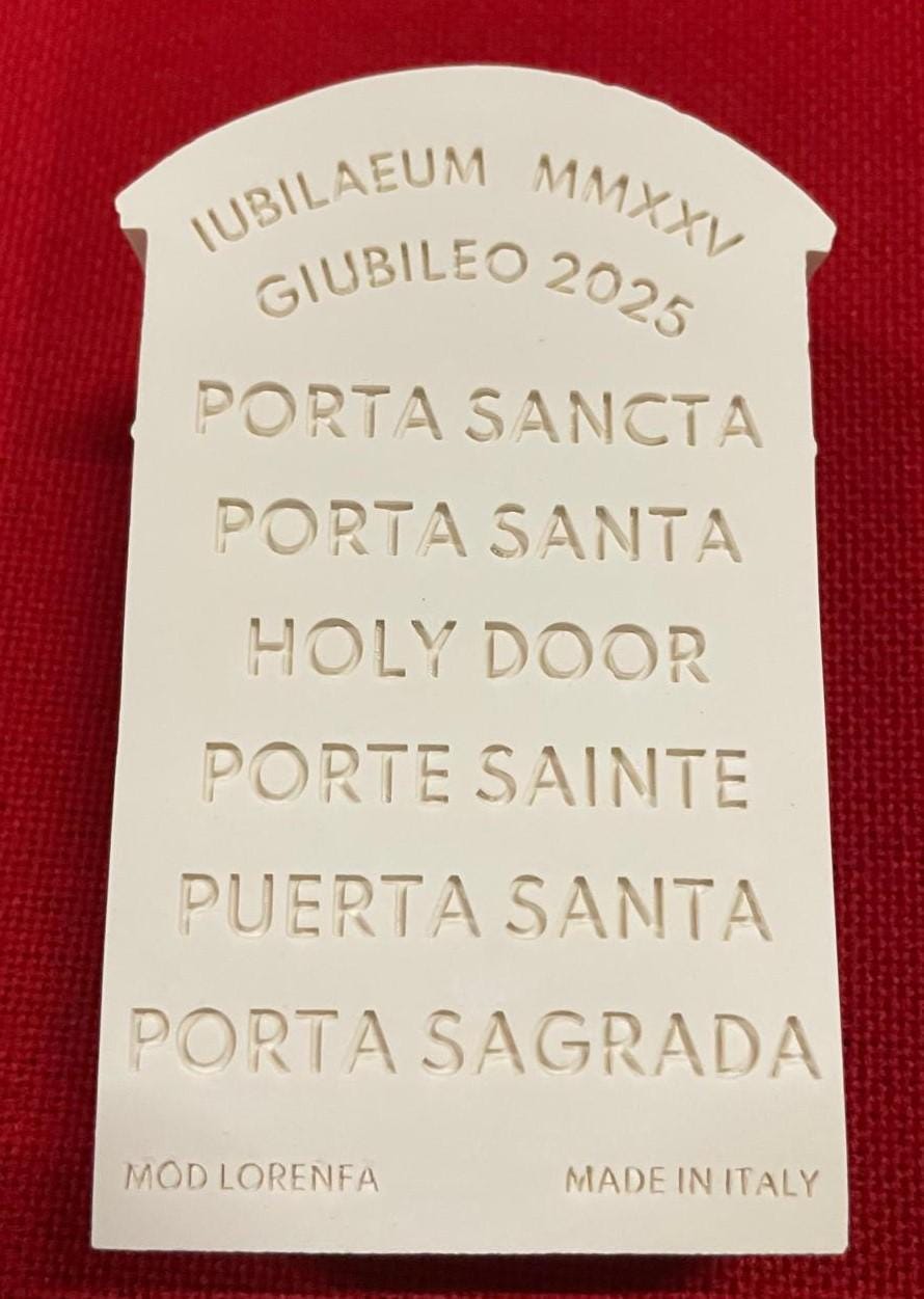 Porte Sainte de la Basilique Saint-Pierre – Édition Jubilé 2025, h 15 cm